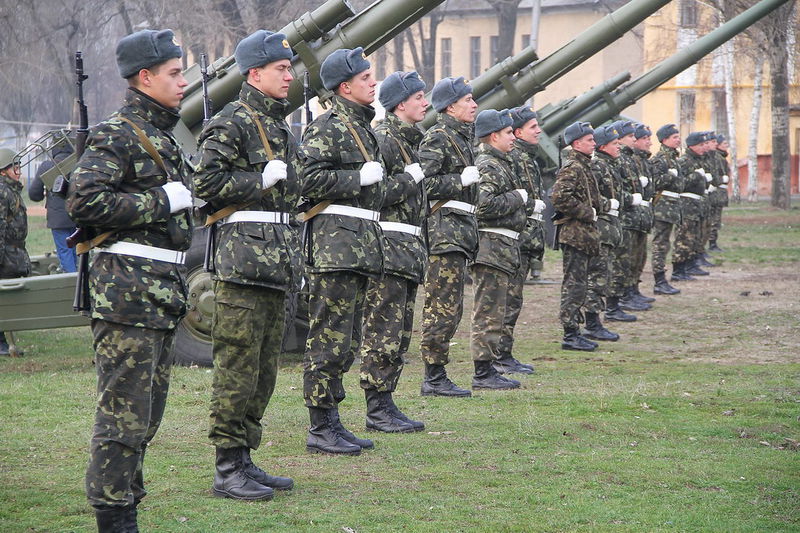 6 грудня – День збройних сил України