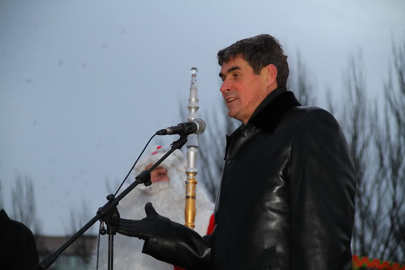 Борис Петров нагадав коли в Запоріжжі вперше з’явилася святкова ялинка