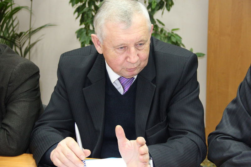 Віктор Панкратов вносить пропозиції в роботу групи