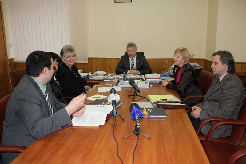 Петро Гончарук провів зустріч із керівниками проекту «PRISM»