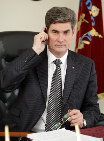 Голова обласної державної адміністрації Борис Петров