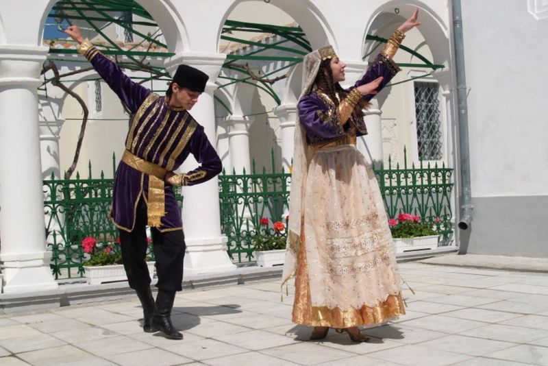 Кримські караїми у Мелітополі відзначають 20-річчя національно-культурної спільноти

