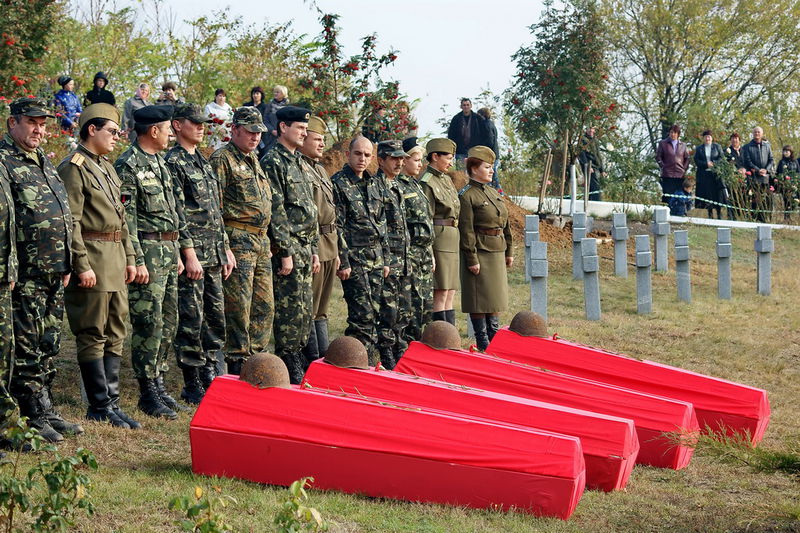 Пошукові загони Запорізької області за 6 років знайшли біля Чапаєвки залишки 894 загиблих