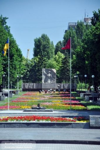 Запоріжці вшанували пам'ять земляка - Героя Радянського Союзу Володимира Коновалова