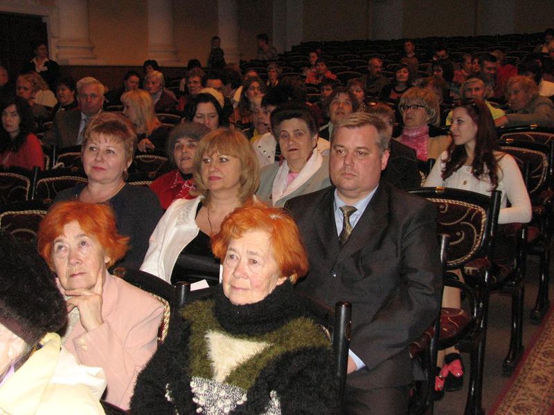 Запорізькі артисти провели благодійний концерт на підтримку української армії