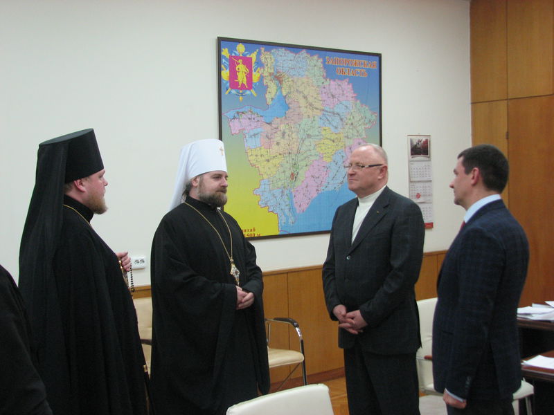 Керівники області зустрілися з новим єпископом Запорізьким і Мелітопольським