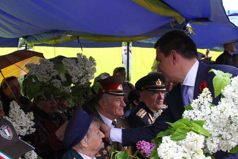 Григорій Самардак привітав запорізьких ветеранів зі святом Перемоги