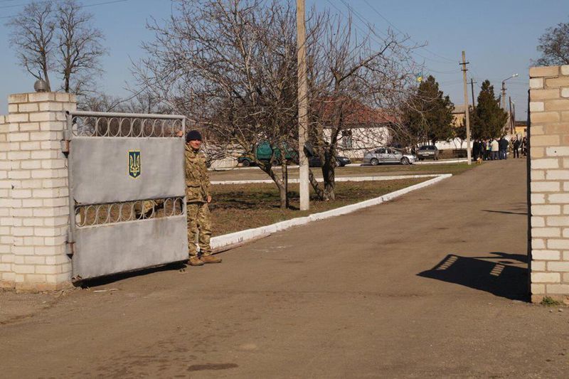 Костянтин Бриль ознайомився з умовами несення служби солдатами ЗСУ у Мелітопольському районі