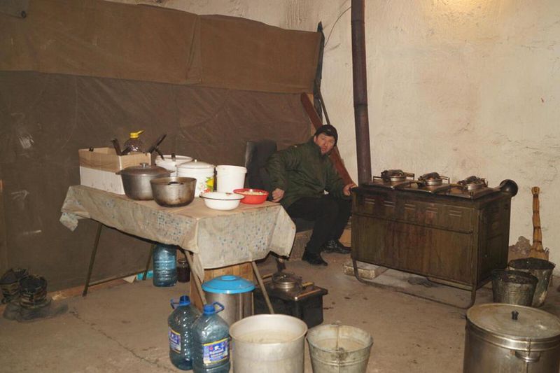 Костянтин Бриль ознайомився з умовами несення служби солдатами ЗСУ у Мелітопольському районі