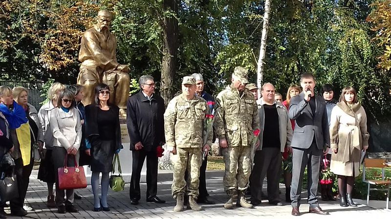 Запоріжці вшанували героїв-артилеристів