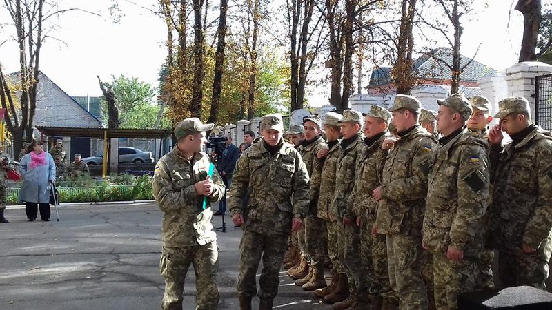 Запоріжці вшанували героїв-артилеристів