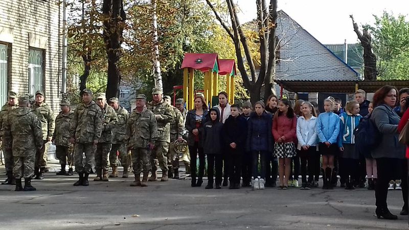 Запоріжці вшанували героїв-артилеристів