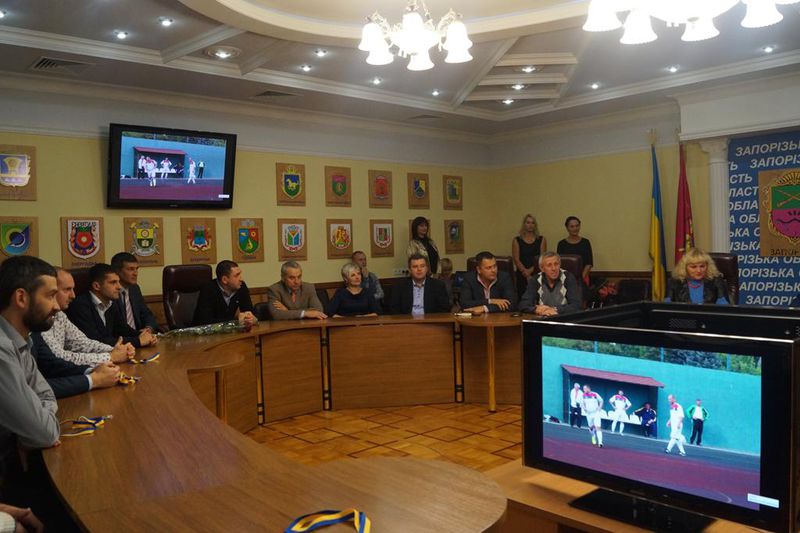 Запорізьких держслужбовців нагороджено за третє місце на Всеукраїнській спартакіаді