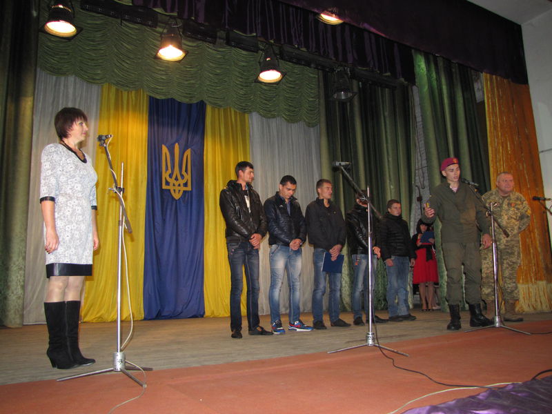 Більмачани вшанували захисників України