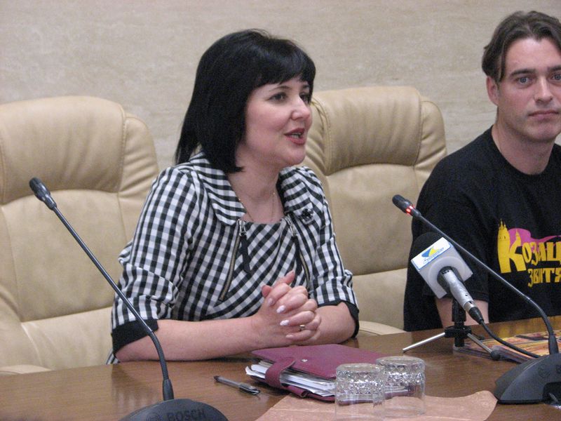 Обласна влада привітала колектив телепрограми «Козацька звитяга» із сотим випуском