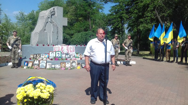 Пам'ять військовослужбовців, які загинули в  мирний час, вшанували в Запоріжжі