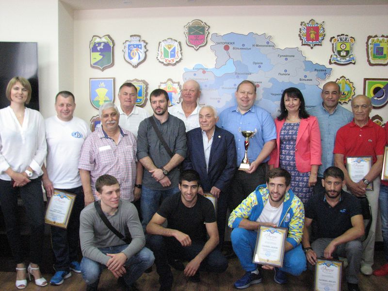 Обласна влада привітала спортсменів, які здобули перемогу на чемпіонаті України з греко-римської боротьби