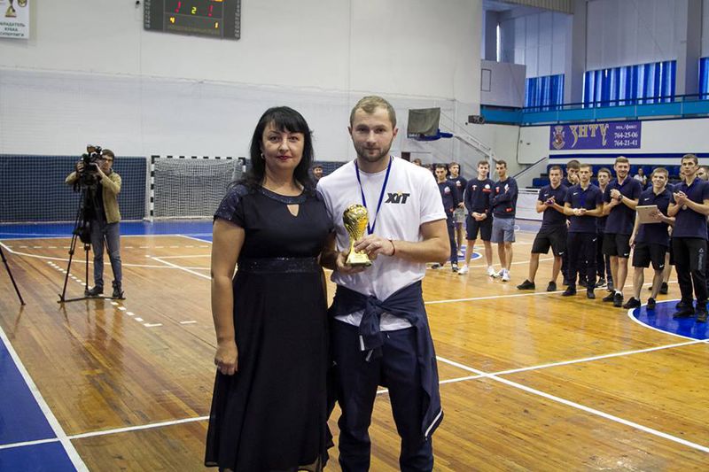 Турнір на «Кубок губернатора» визначив кращих футзалістів