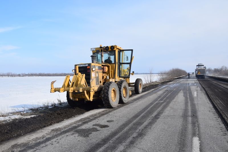 На запорізькій трасі відновлено ремонтні роботи