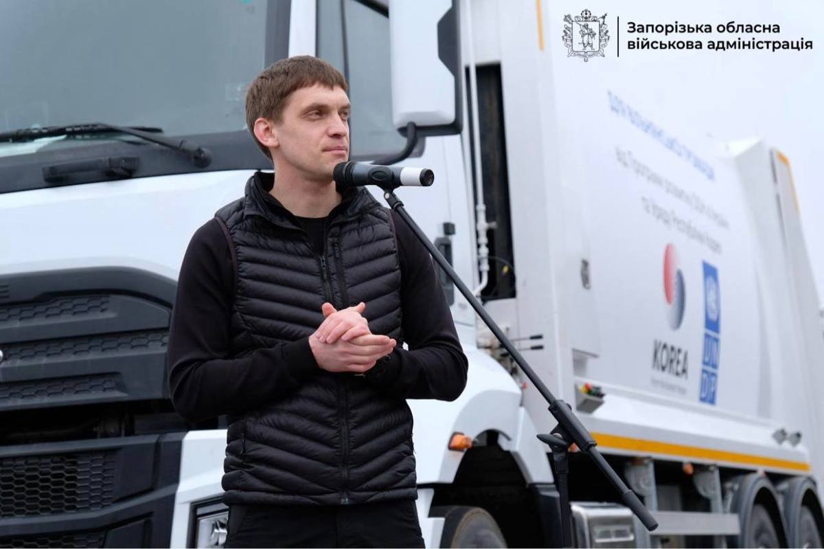 Громади та комунальні підприємства Запорізької області отримали нову спецтехніку